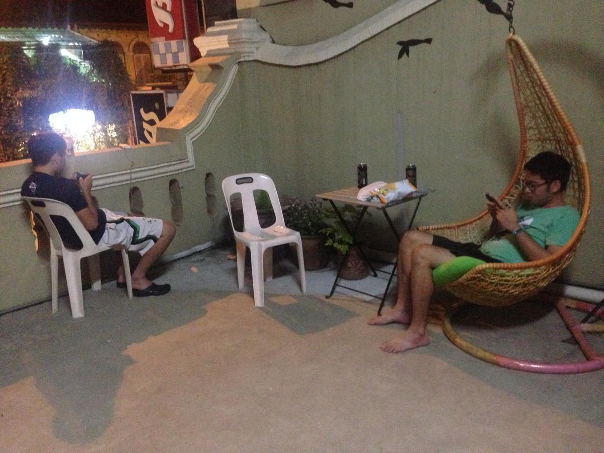 Vloft Backpackers Hostel Ipoh Ngoại thất bức ảnh